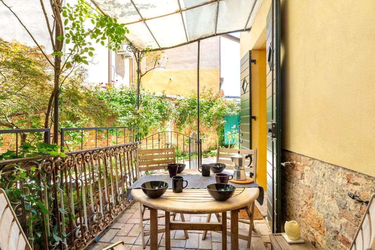 Apartamento Al Campanile Madonna dell'Orto Venecia 0*,