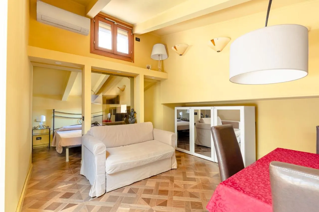 Apartamento Al Campanile Madonna dell'Orto Venecia Italia
