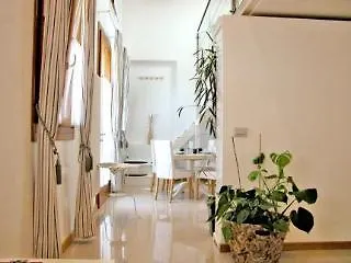 Apartamento Al Campanile Madonna dell'Orto Venecia 0*,  Italia
