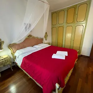 Royal , Venecia Italia