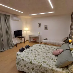 Dn House , CTA Italia